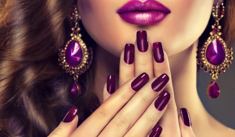 Paraffin Manicure